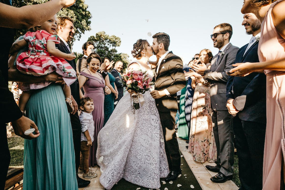 What’s the Difference Between a Tuxedo and a Suit?