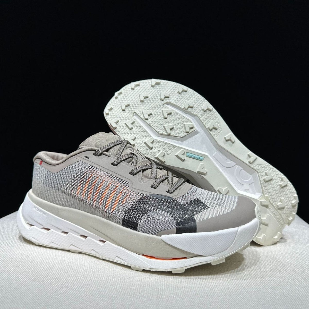 Cloudultra Pro Low-Top Sneakers Breathable Casual Running Shoes Unisex All-Day Comfort Lifestyle Shoes