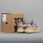 Unisex Premium Flyknit Running Shoes – All-Season Comfort Trainers | 350