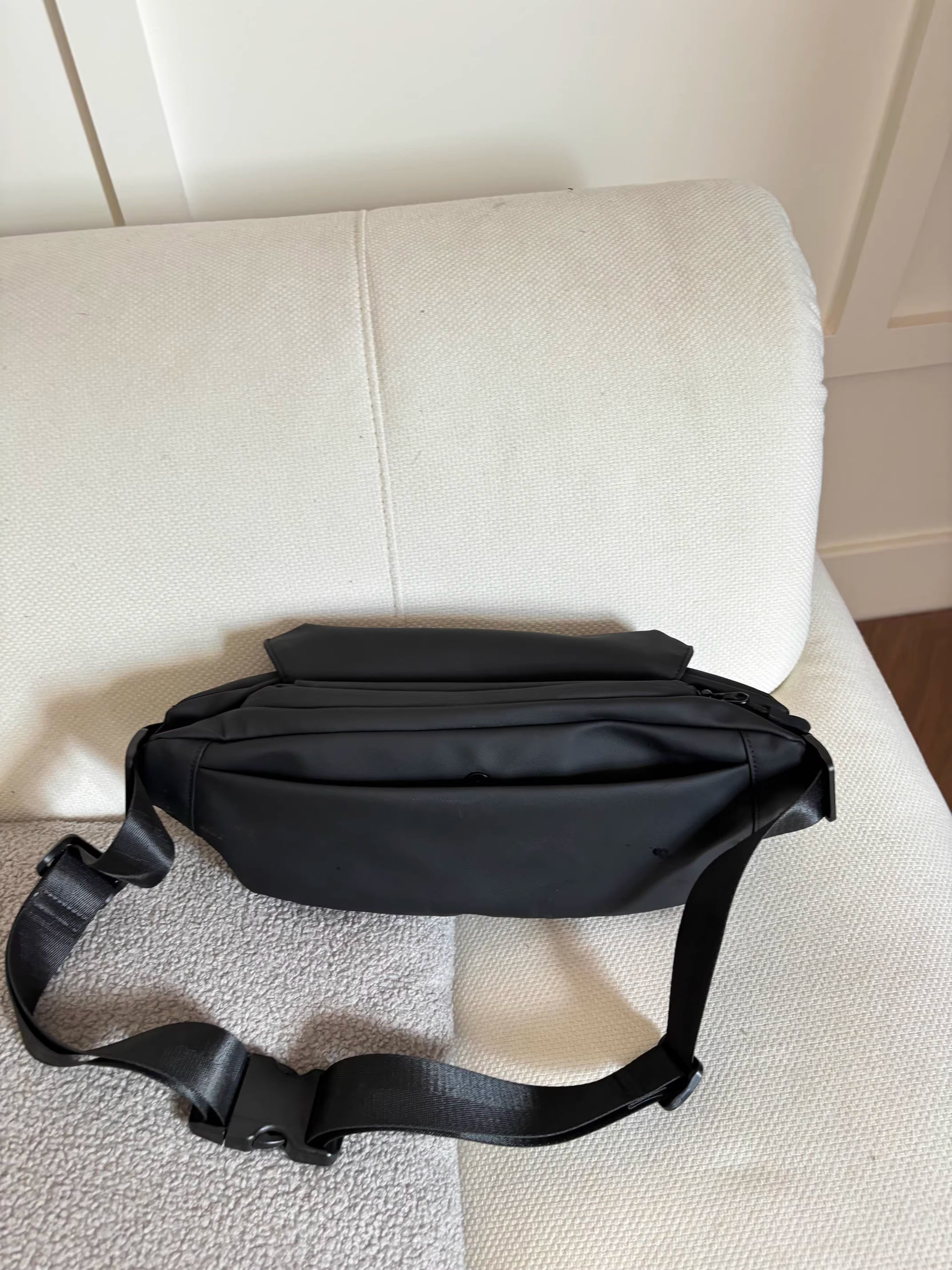 Kingsons Men’s Chest Bag – Waterproof, Lightweight, Crossbody | 3248-A