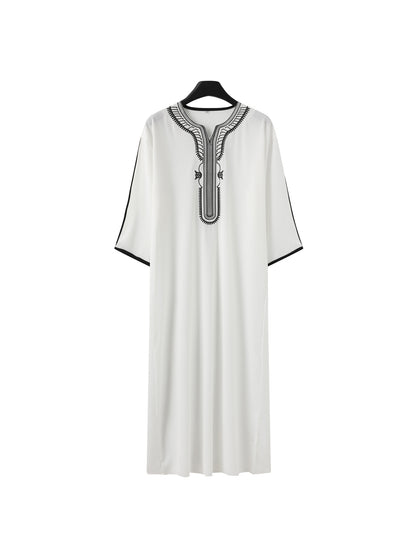 Loose-Fit Muslim Robe Modest and Comfortable Traditional Wear for Men | 1138242