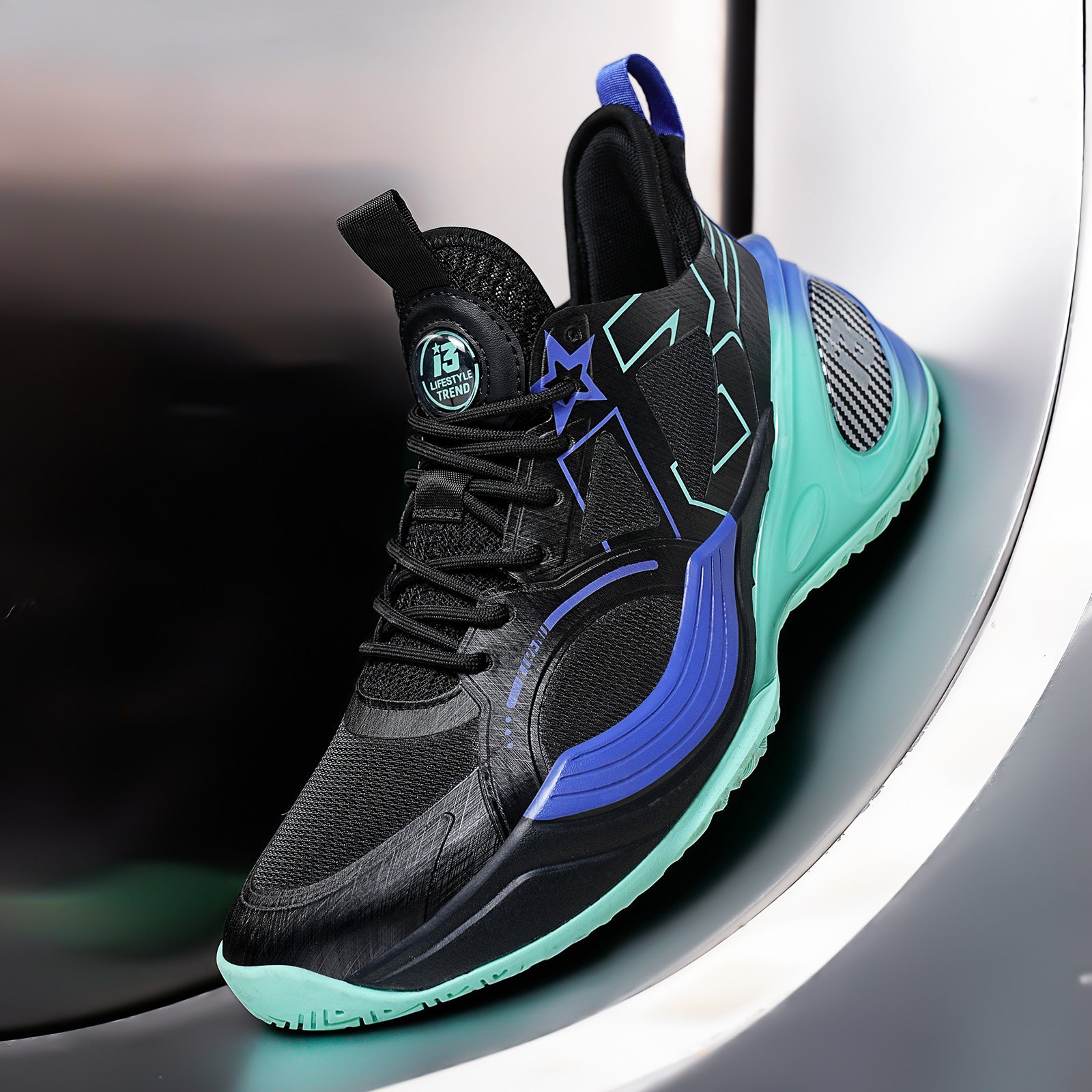 Men’s High-Performance Basketball Shoes – Seamless Knit Court Sneakers | A500