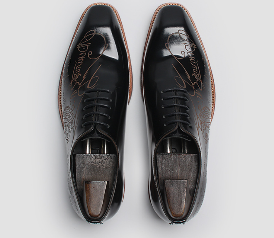 NIUPILI Men‘s Letter Carved Brogue Dress Shoes | Square Toe Patent Leather Business Footwear | Formal Party Oxfords | N68-1