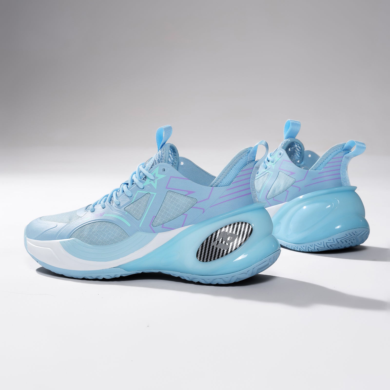 Men’s High-Performance Basketball Shoes – Seamless Knit Court Sneakers | A500