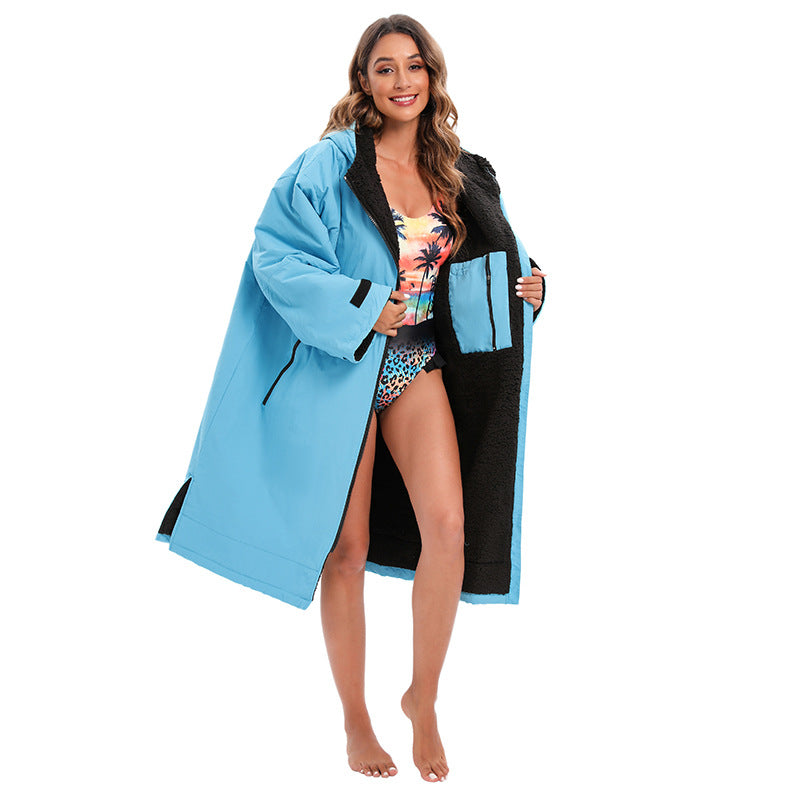 NEWAYSPORT Fleece-Lined Changing Poncho – Windproof Thermal Robe for Surfing & Diving | NEWAYSPORT