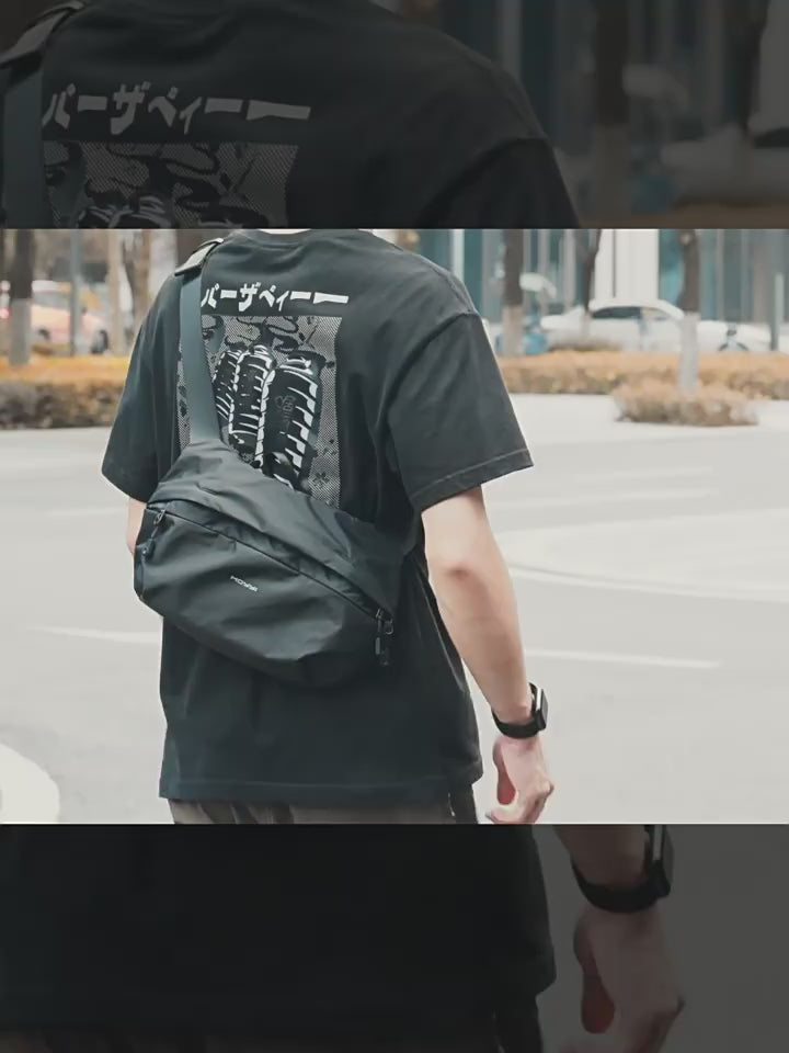 MOYYI Men’s Crossbody Sling Bag – Oxford Streetwear Messenger Backpack for Commuting & Cycling UK | 3520