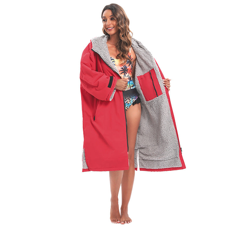 NEWAYSPORT Fleece-Lined Changing Poncho – Windproof Thermal Robe for Surfing & Diving | NEWAYSPORT